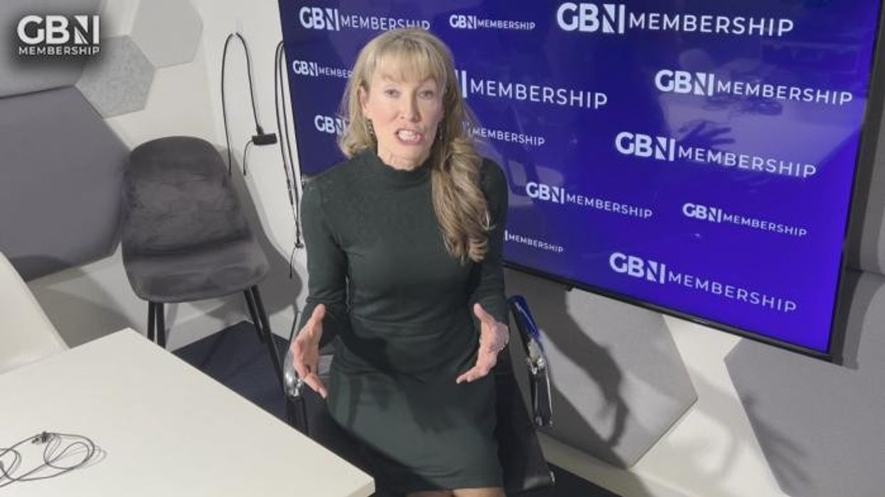 I feel like I'm in an abusive relationship with my Government. But I refuse to be gaslit — Renee Hoenderkamp