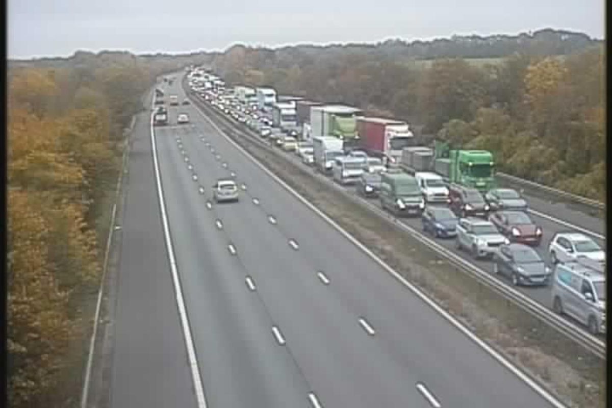Drivers are dealing with long delays on the M4 this morning