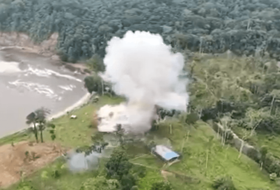 drug trafficking camp in Ecuador explosion