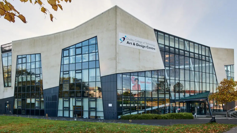Dudley College