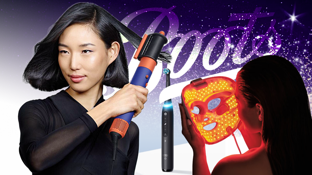 Dyson Airwrap in-use