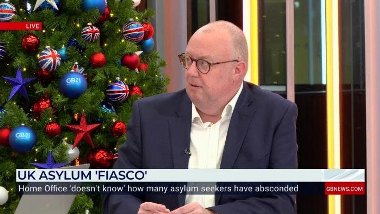 Eamonn Holmes brands Keir Starmer a 'massive suckup' as he fumes 'put me in the Treasury, I'll sort it out!'