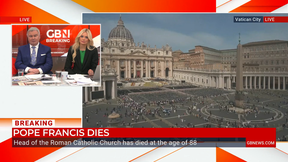 Eamonn Holmes, Ellie Costello and an inset of the Vatican City