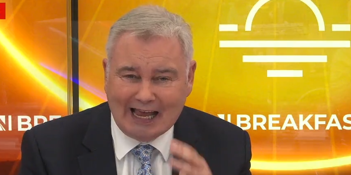 NextImg:'Nobody is doing anything!' Eamonn Holmes lets rip as he brands migration situation 'a disaster'