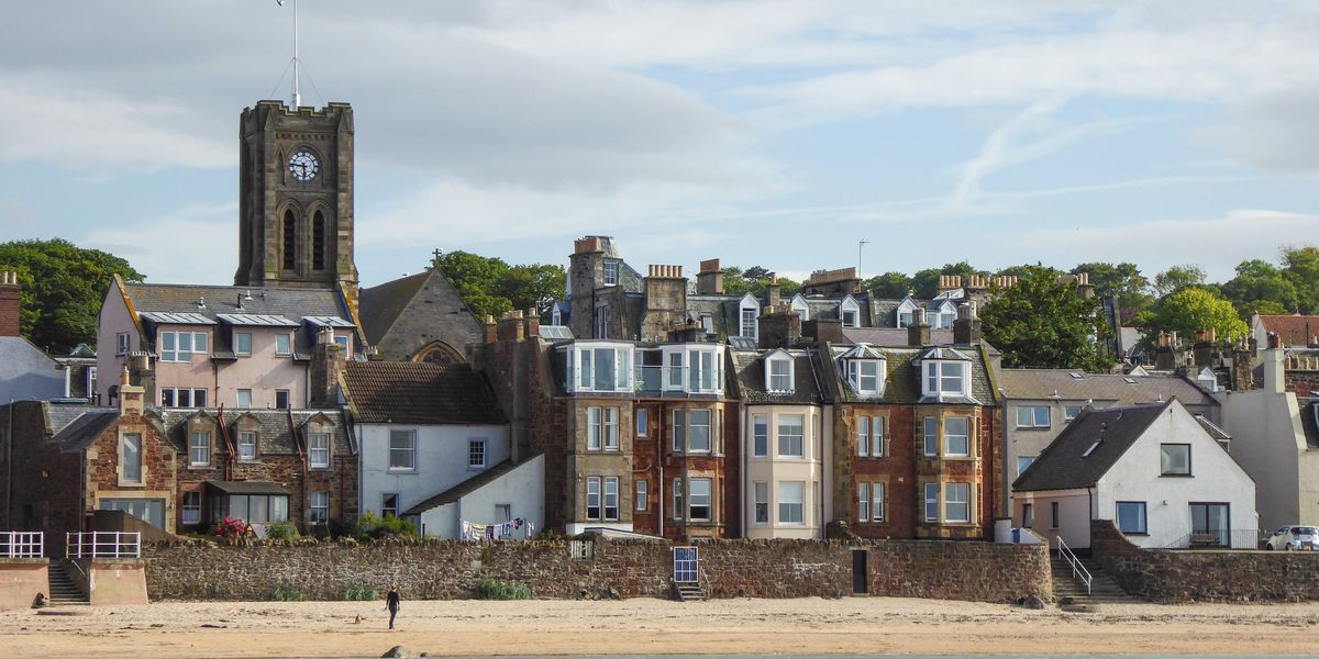 NextImg:Seaside town renowned for its 'award-winning beaches' proposes tourist tax for holidaymakers
