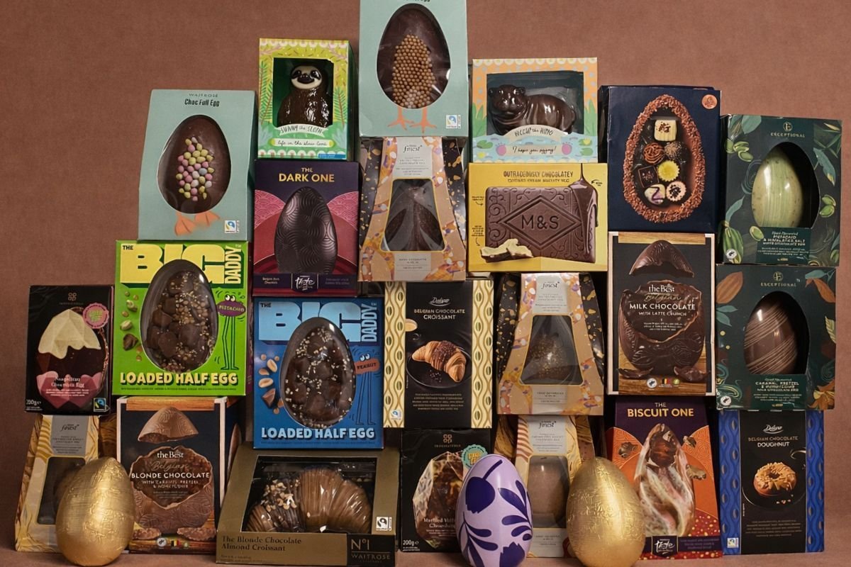 EASTER EGG DISPLAY