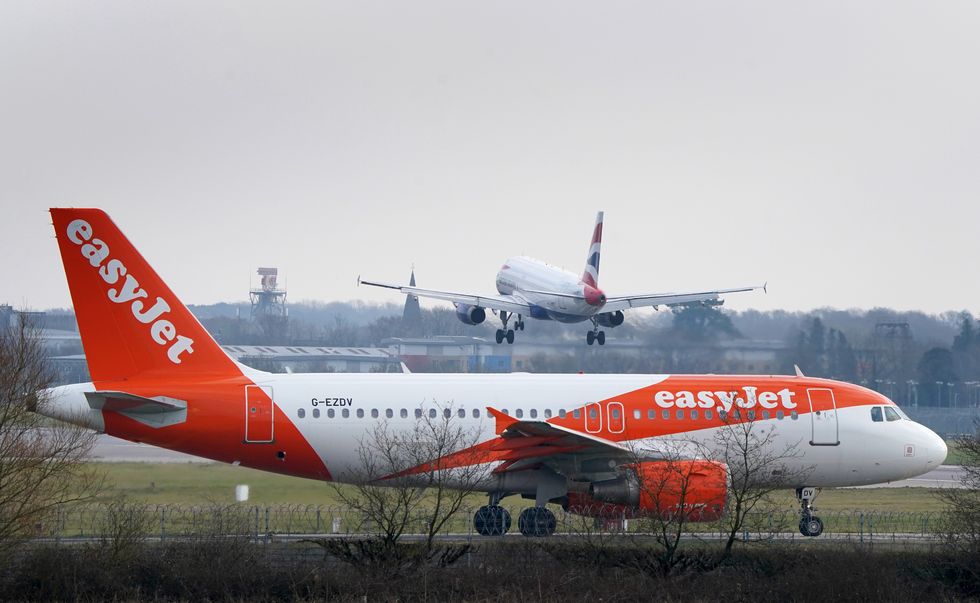 EasyJet and British Airways flights at Gatwick