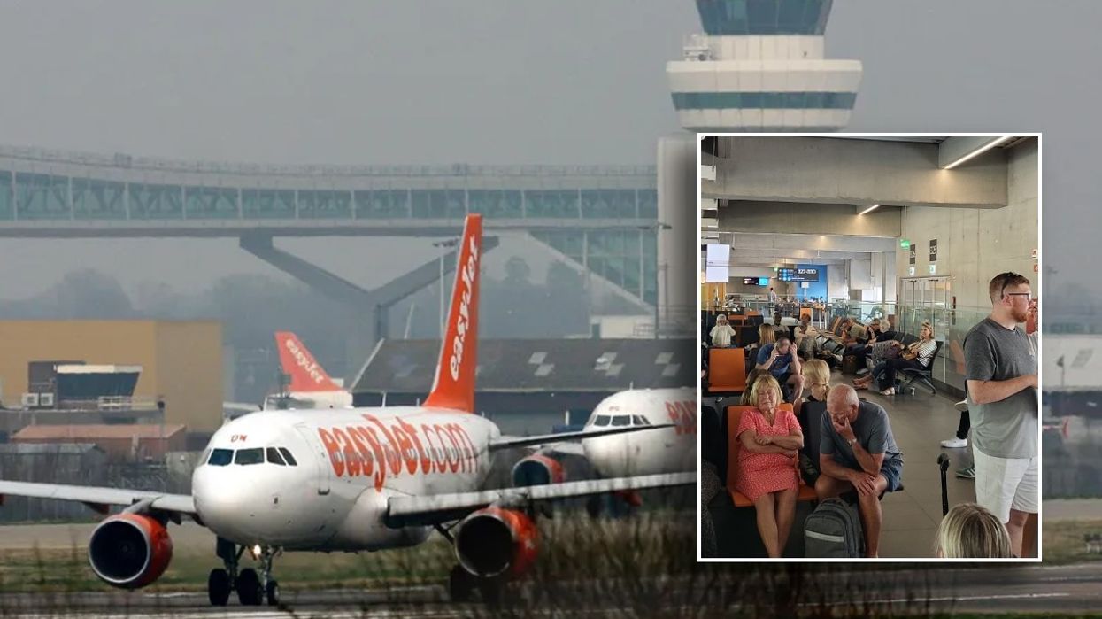 Easyjet plane and delays at Budapest airport