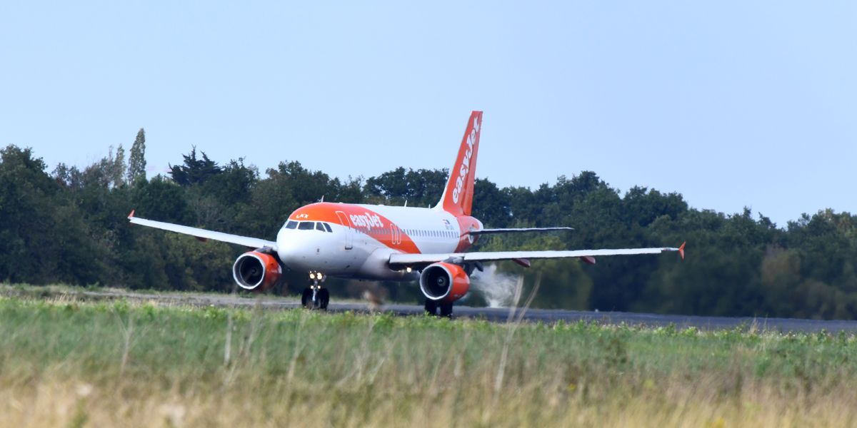 EasyJet flight en route to Manchester forced to divert amid 'urgent' issue onboard