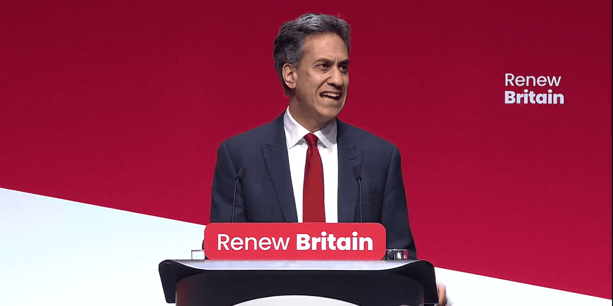 Ed Miliband DEMANDS fracking ban as he vows to ‘send the frackers packing’ Ed Miliband DEMANDS fracking ban as he vows to ‘send the frackers packing’