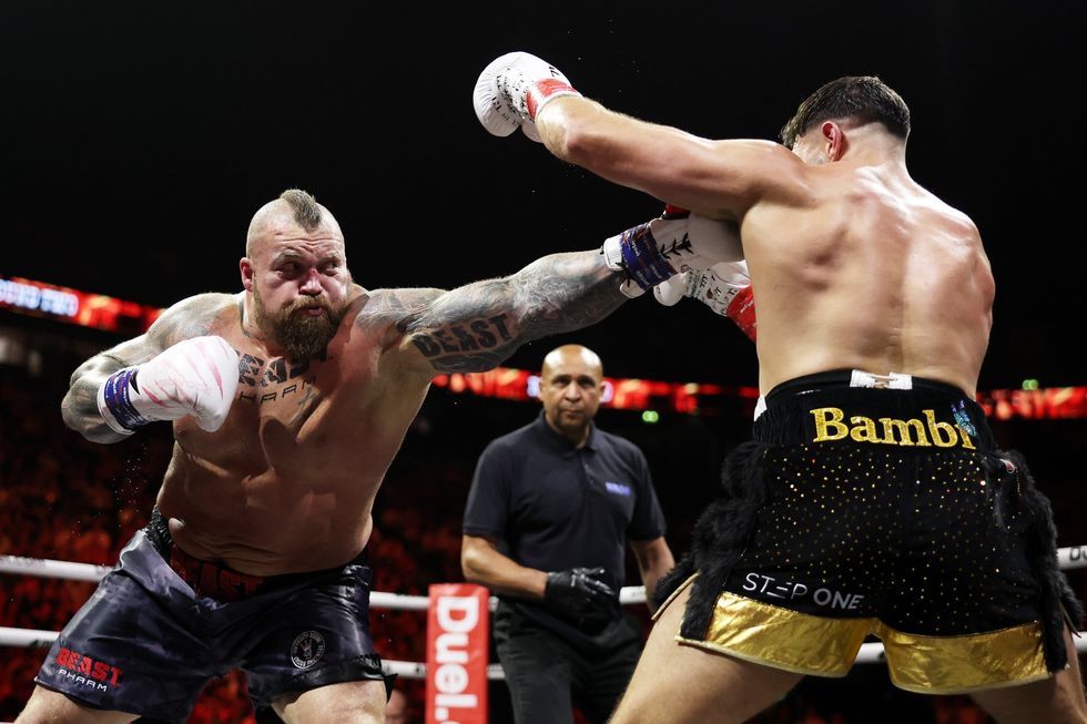Eddie Hall could not land a big blow on Tommy Fury, who was able to utilise his boxing craft