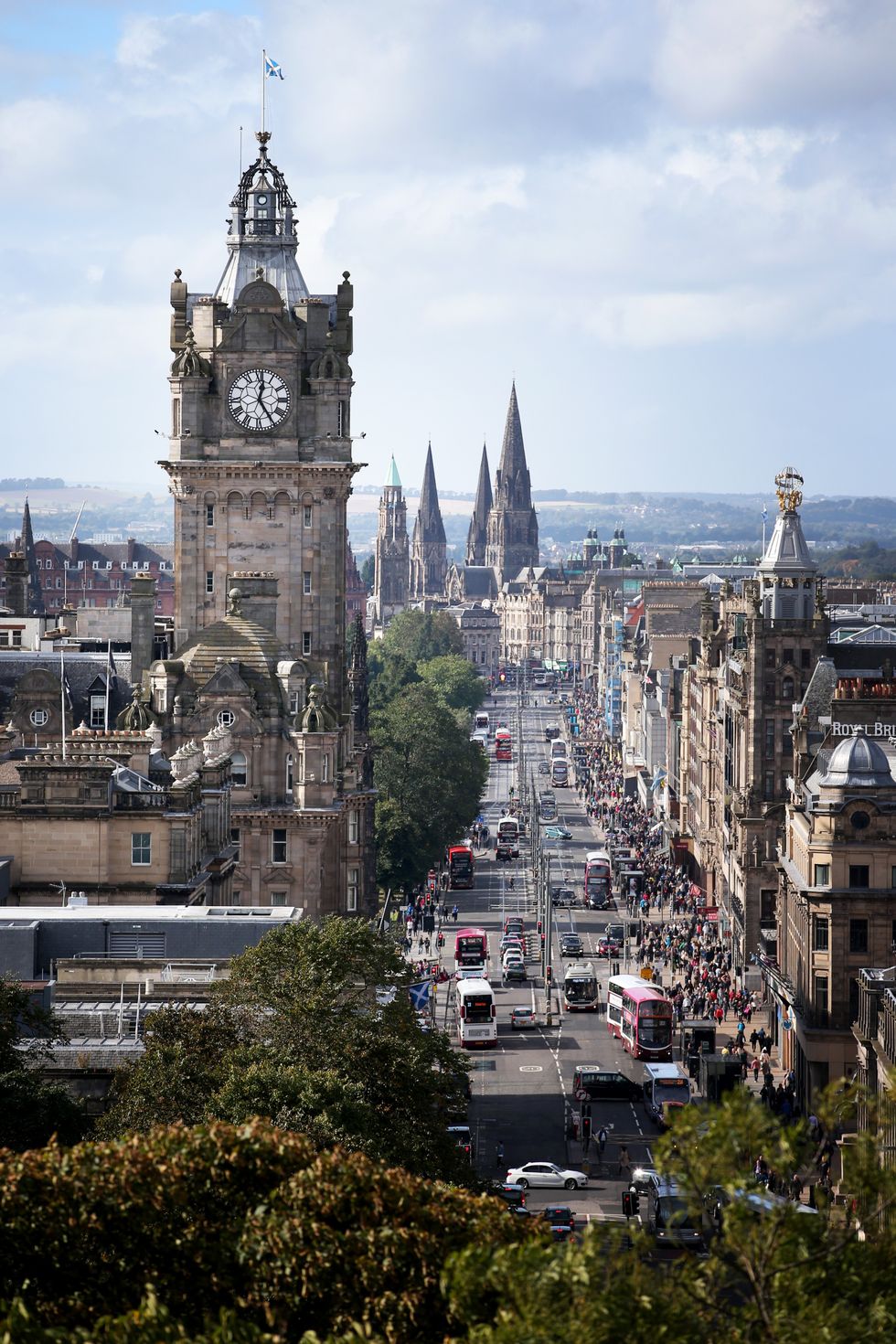 Edinburgh city buildings