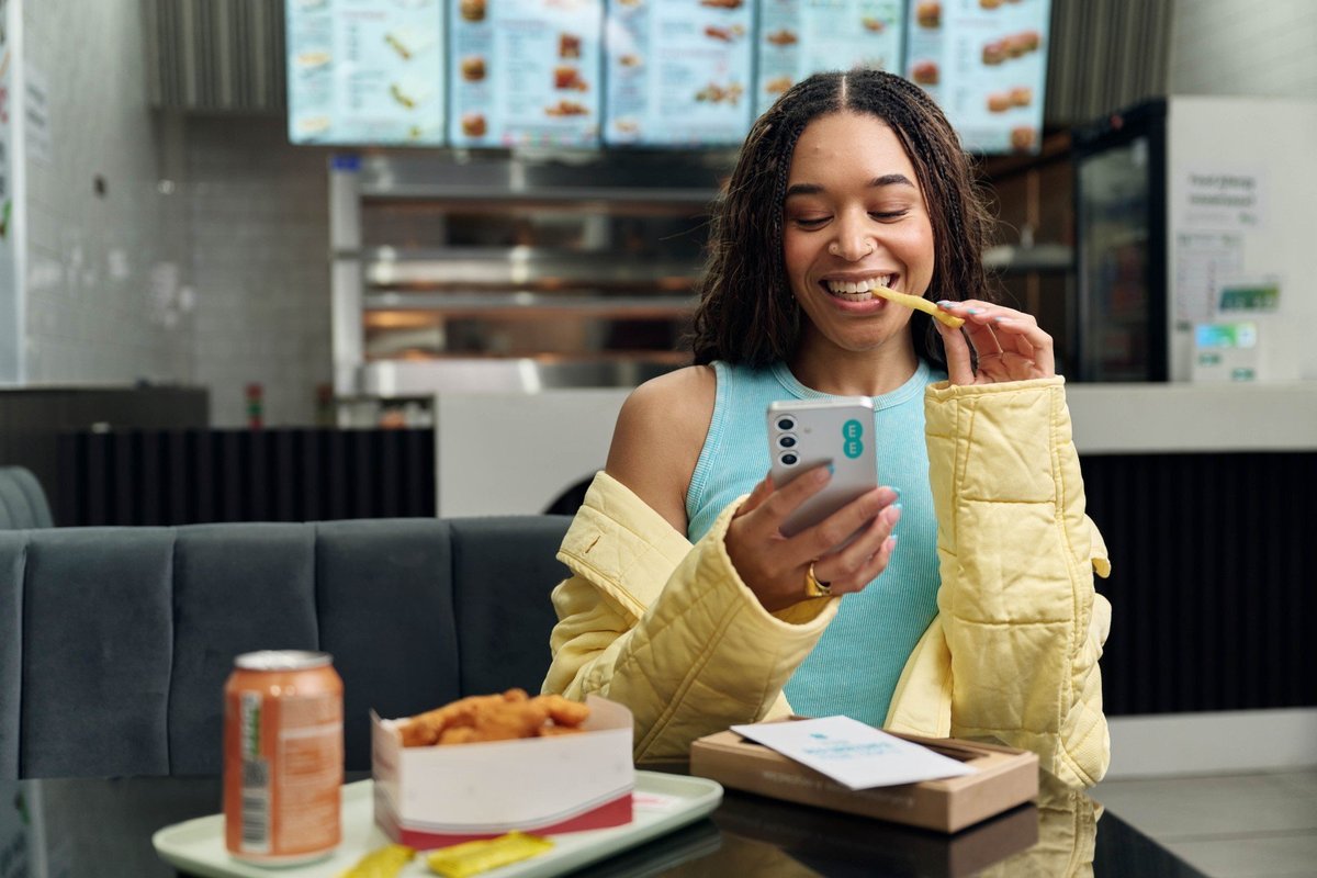 EE refurbished mobile