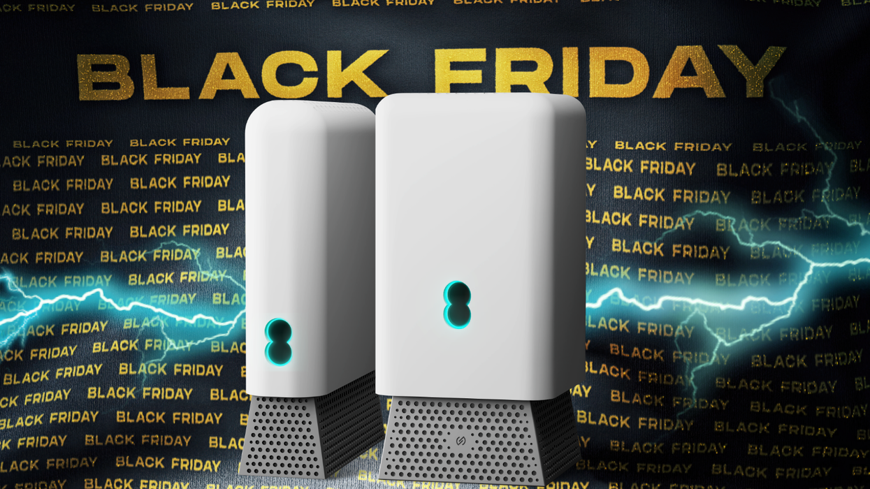 EE Wi-Fi 7 router pictured with lightning bolts behind it on a Black Friday 2024 banner