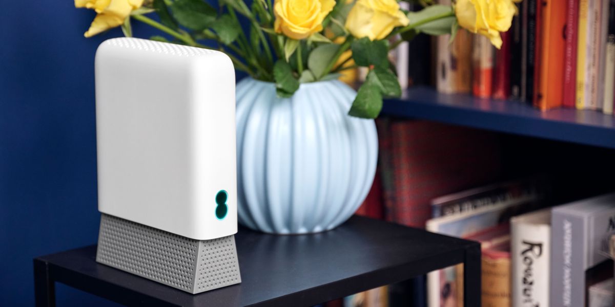 EE will pay £300 to help you switch to its FREE broadband