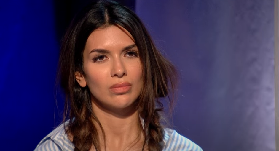 Ekin-Su C\u00fclc\u00fclo\u011flu