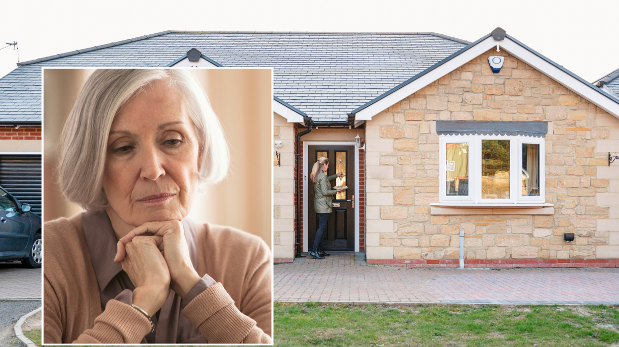 Elderly woman bungalow