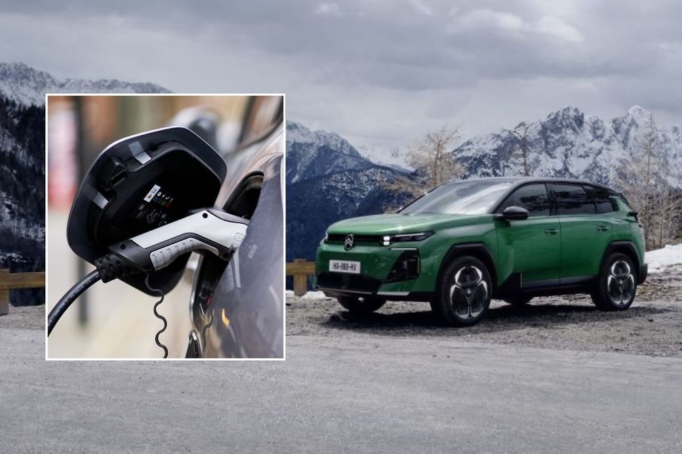 Electric car charger and Citroen e-C5 Aircross Long Range