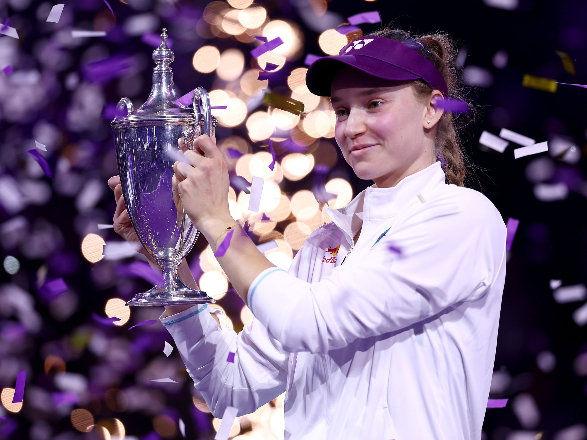 Elena Rybakina’s victory at the WTA Finals has been overshadowed by criticism after she declined to pose for an official photograph with WTA Chief Executive Portia Archer