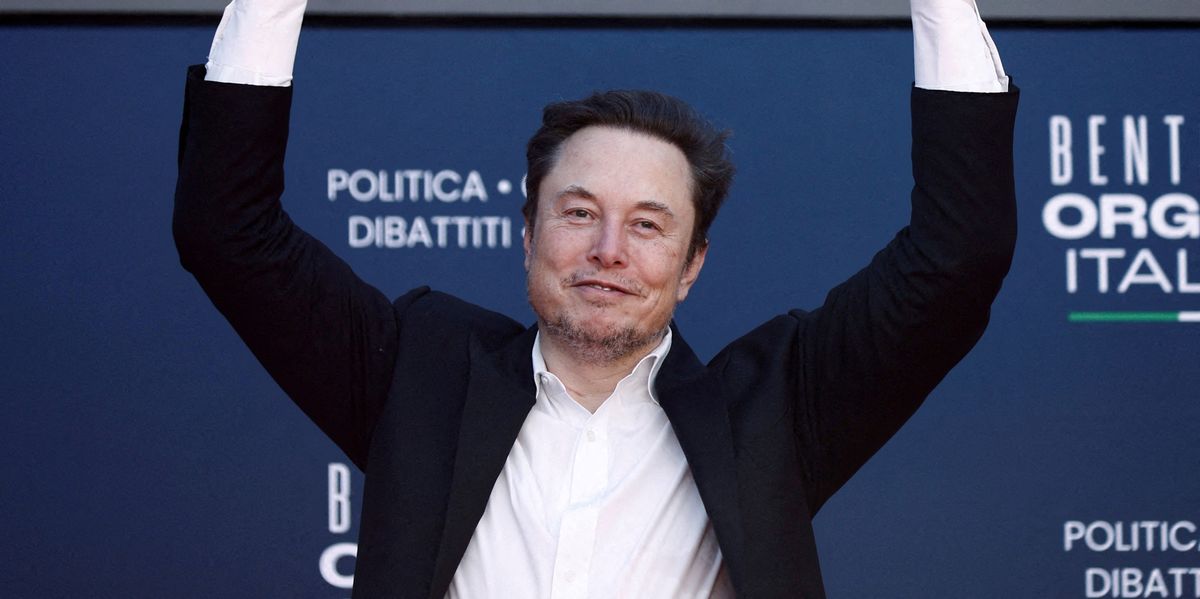 NextImg:Elon Musk denies affair with 'beautiful' Giorgia Meloni despite suggestive picture where they 'gaze in each other's eyes'