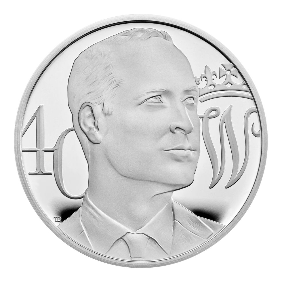 Embargoed to 0001 Monday May 23 Undated handout photo issued by the Royal Mint of the UK 5 silver proof coin reverse unveiled ahead of the Duke of Cambridge's 40th birthday on June 21. Issue date: Monday May 23, 2022.