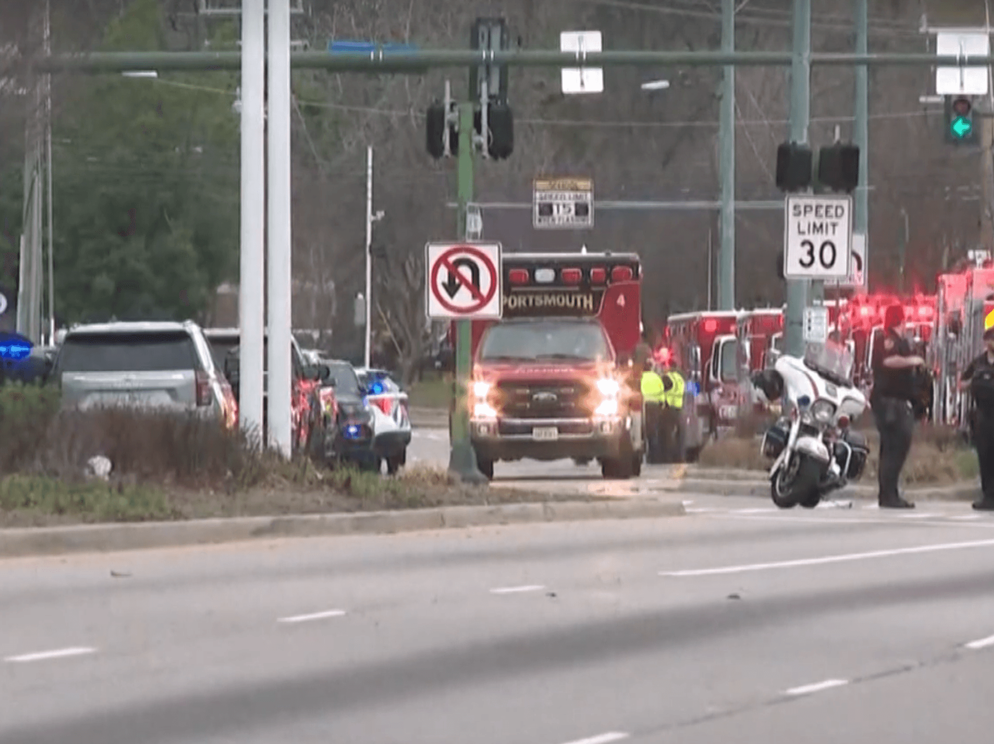 Emergency services at the scene at the Virginia University
