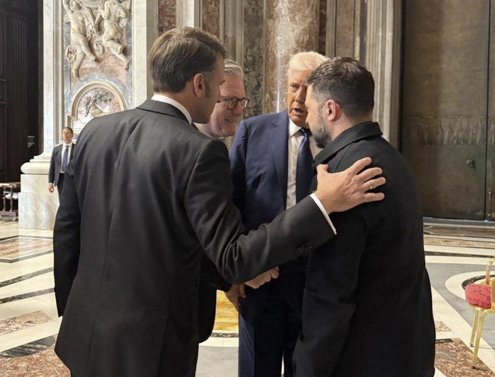 Emmanuel Macron; Keir Starmer; Donald Trump; Volodymyr Zelensky