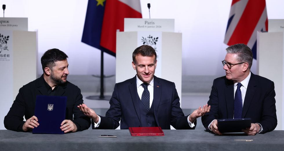 Emmanuel Macron, Volodymyr Zelensky and Keir Starmer