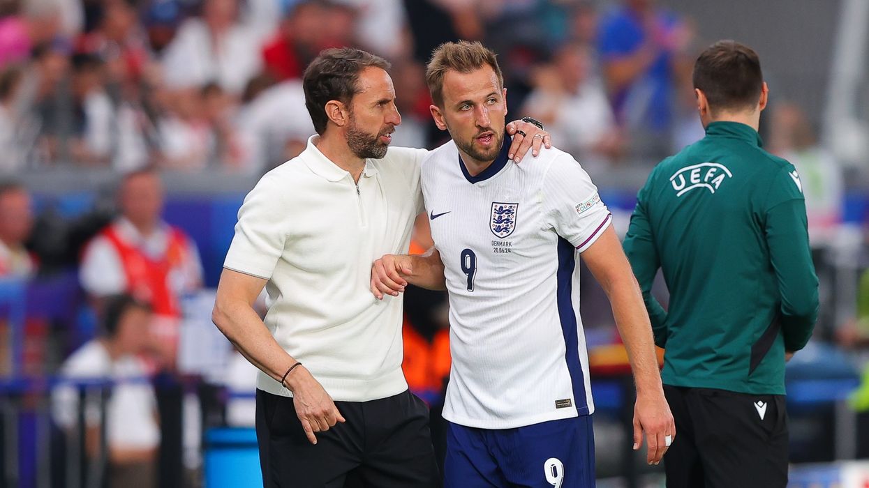 England are now definitely through to the round of 16