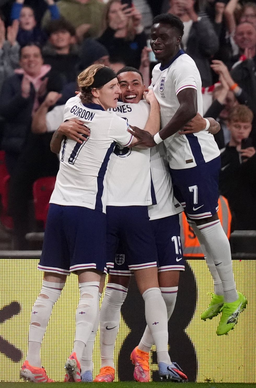 England Morgan Rogers