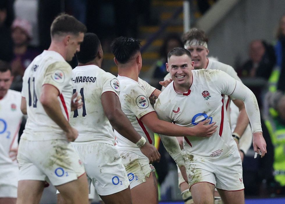 England put in a commanding performance to beat New Zealand