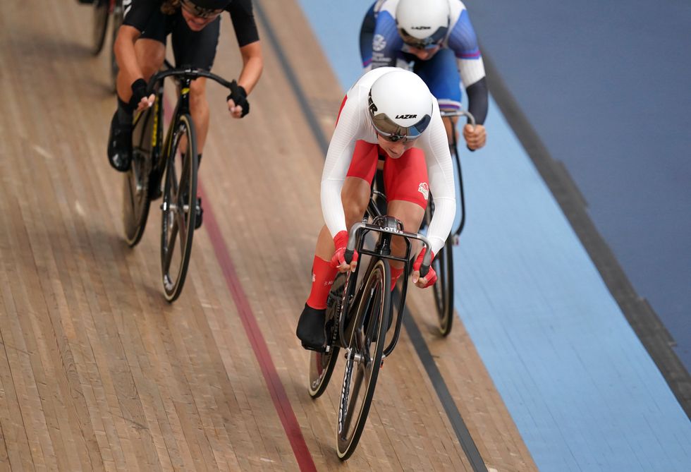 England's Laura Kenny coming home to win the Women's 10km Scratch Race Finals at Lee Valley VeloPark on day four of the 2022 Commonwealth Games in London