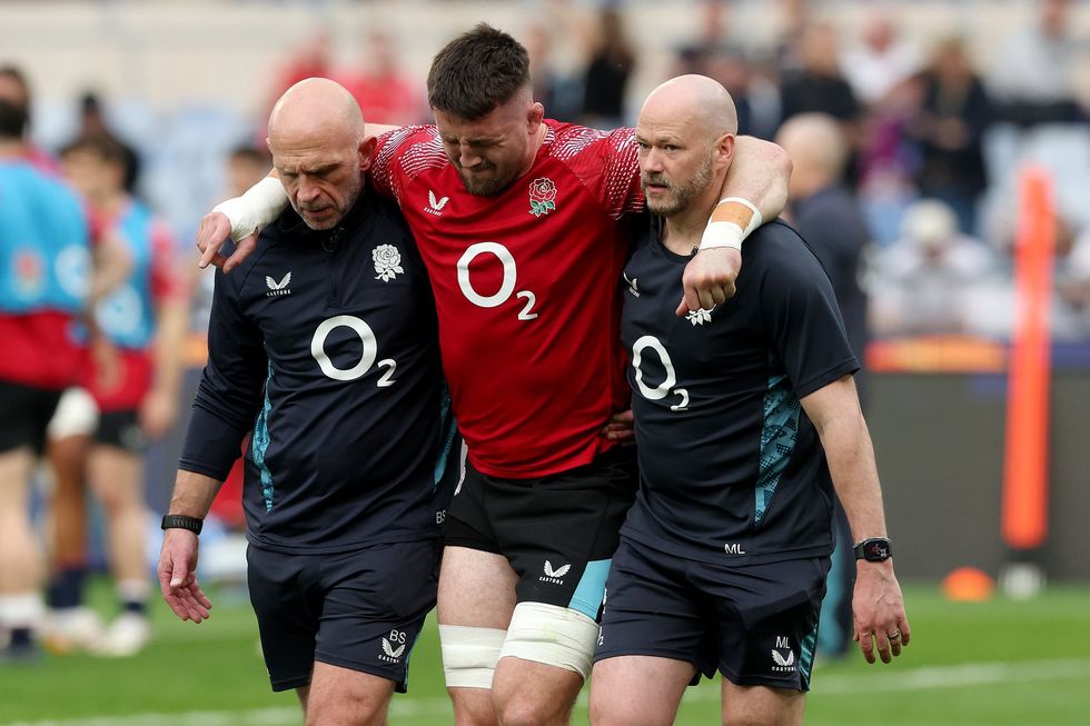England star Tom Curry suffered an injury during the warm-up