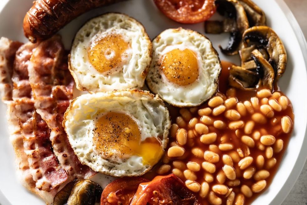 ENGLISH BREAKFAST FRY UP