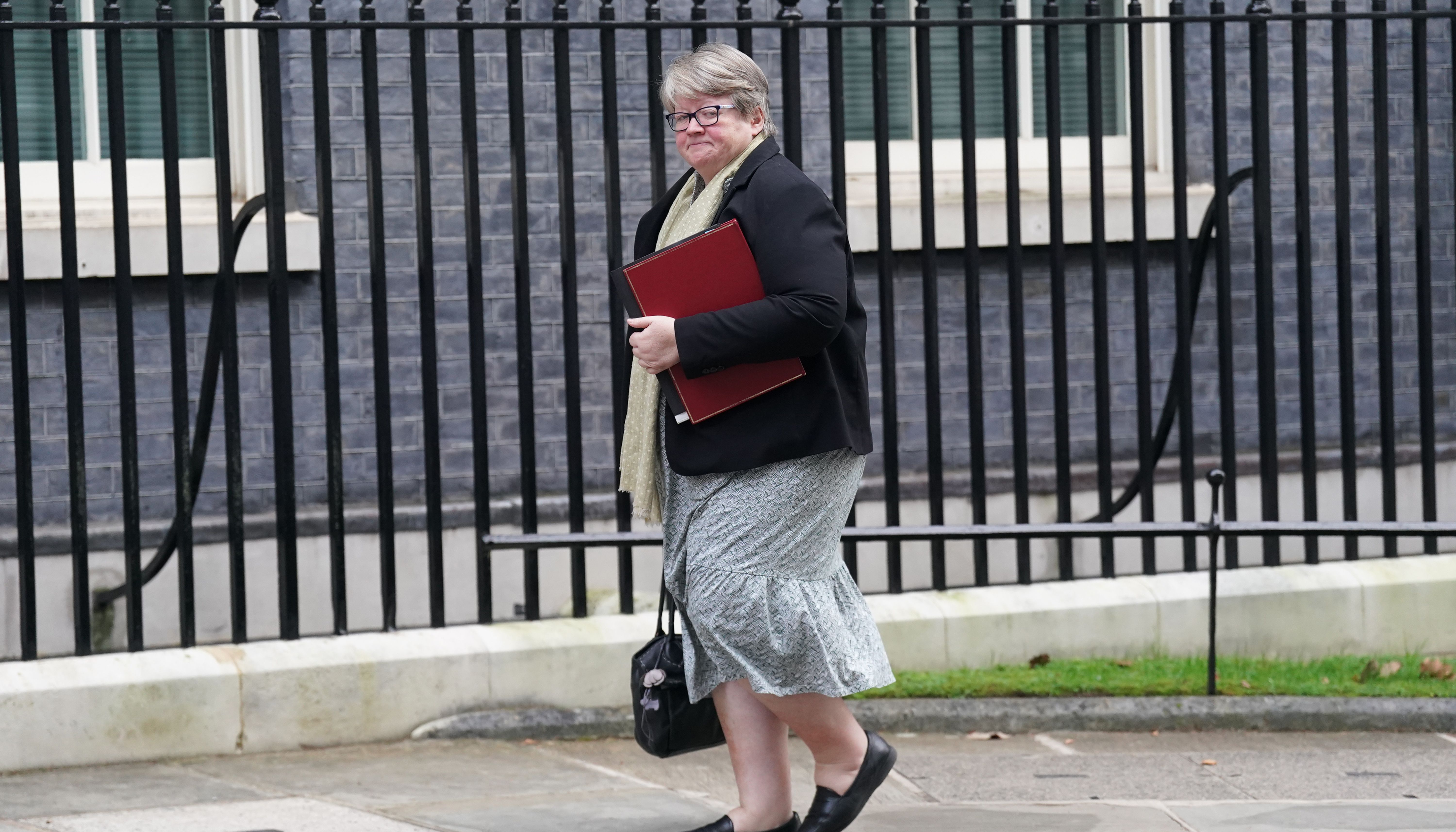 Environment, Food and Rural Affairs Secretary Therese Coffey wants to %22avoid fingerpointing%22 over log burners