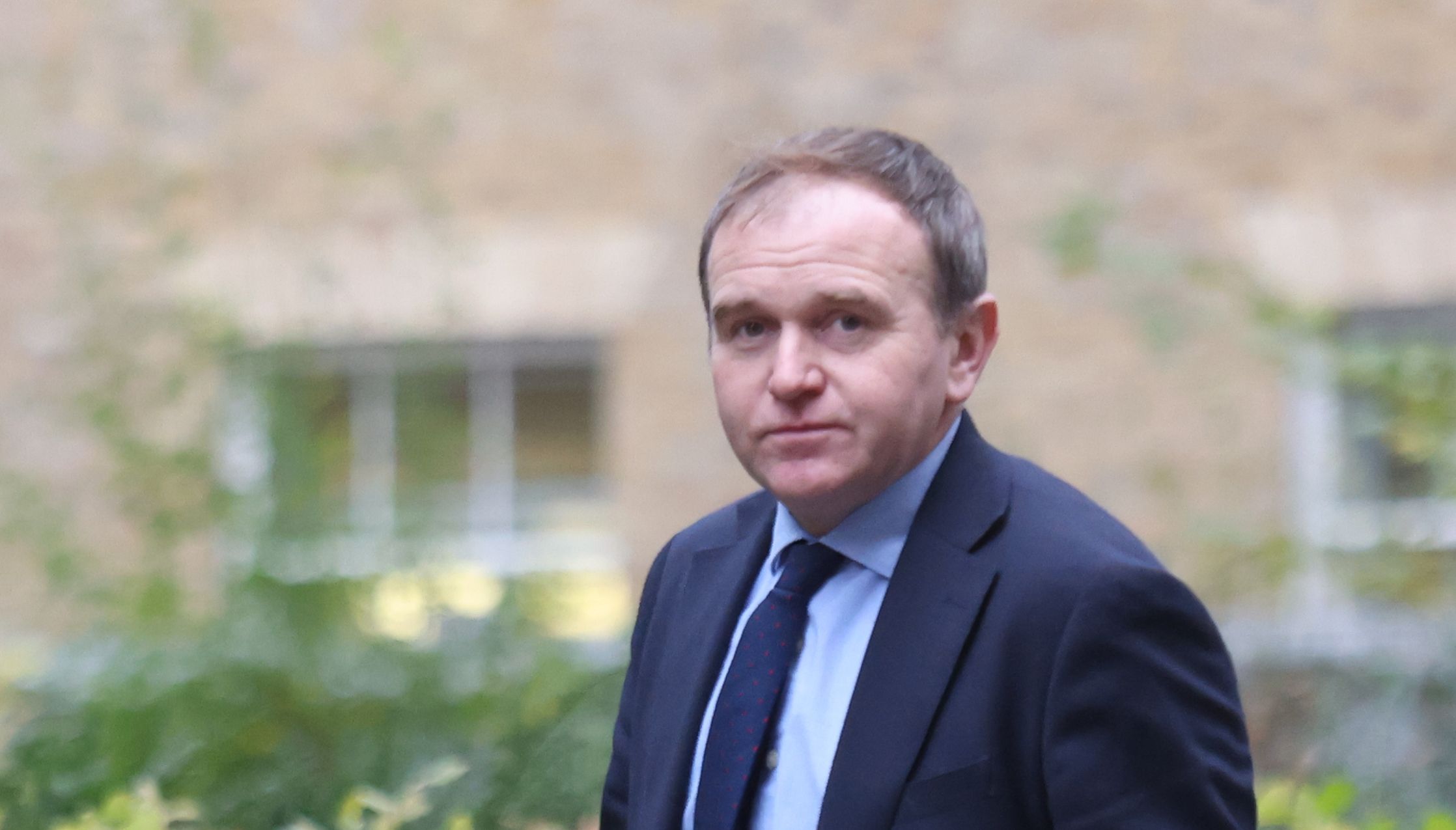Environment Secretary George Eustice arrives in Downing Street, London, ahead of the government's weekly Cabinet meeting. Picture date: Tuesday November 30, 2021.