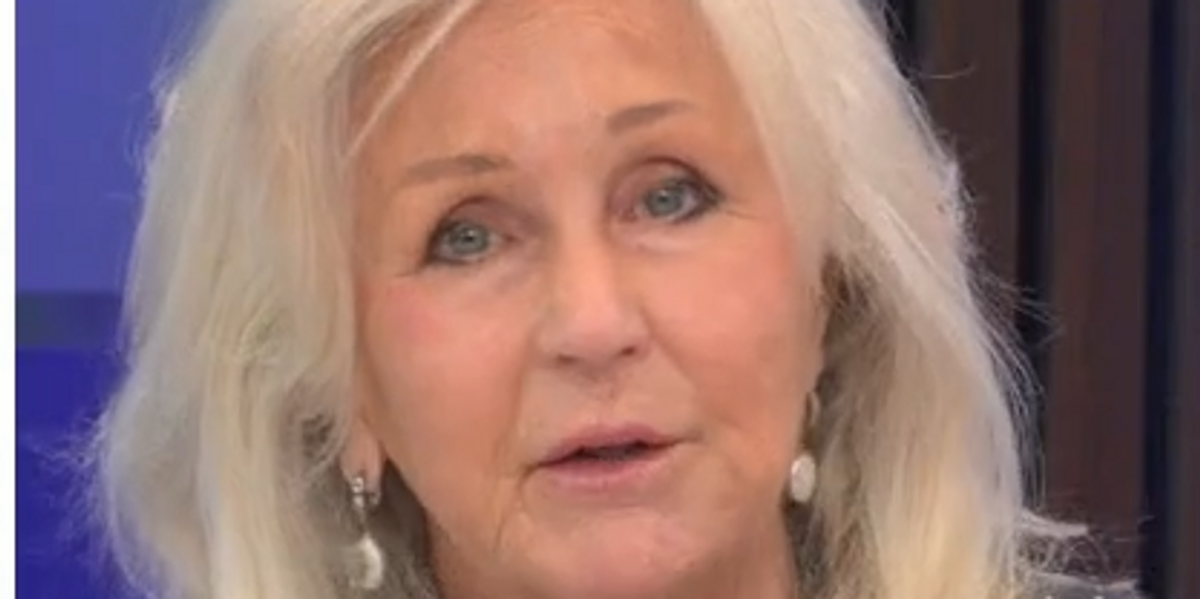 NextImg:Mass immigration is partly to 'blame for the lack of manners' in the UK - 'Teach them our customs!'