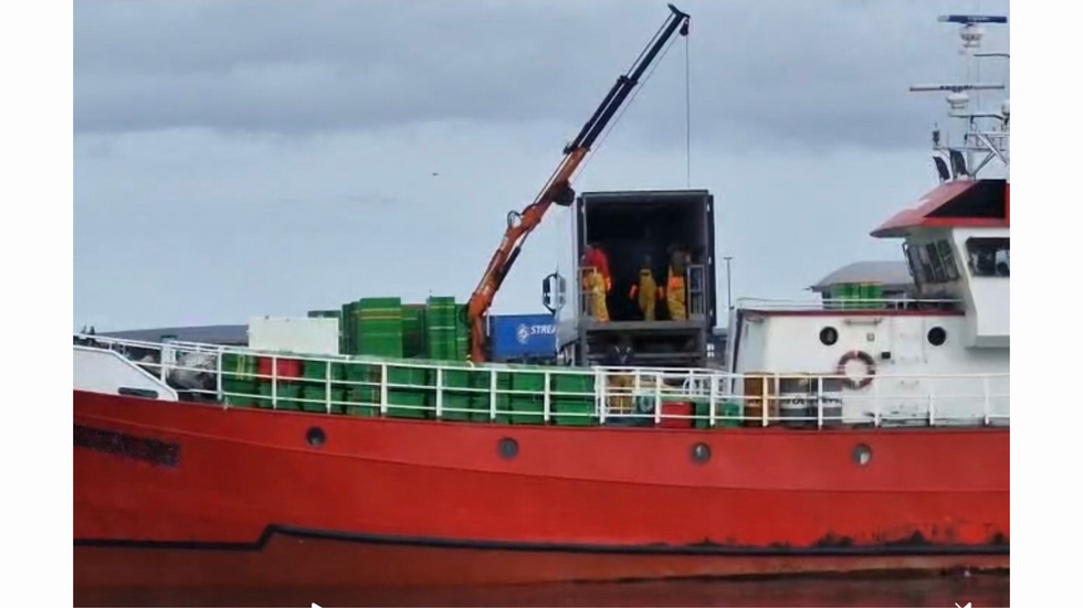 EU vessel unloading catch into an EU lorry with no inspectors in 2023