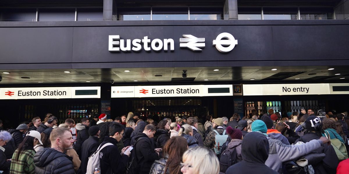 NextImg:London Euston travel CARNAGE as trains to and from major hub cancelled due to 'emergency'