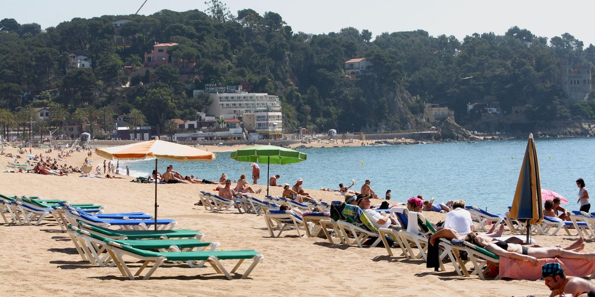 NextImg:Holidaymakers visiting popular Spanish city to pay double tourist tax under new plans