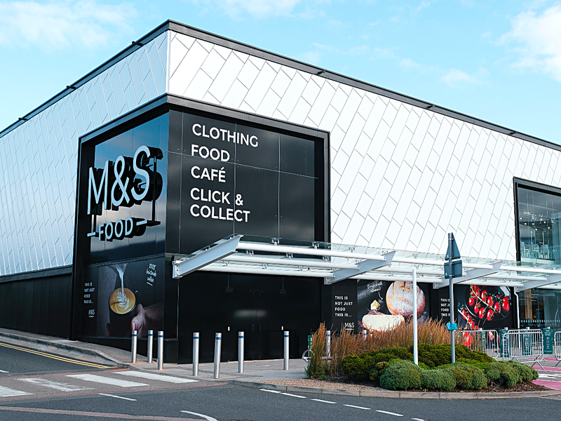 exterior of the marks and spencer shop in Nottingham Giltbrook