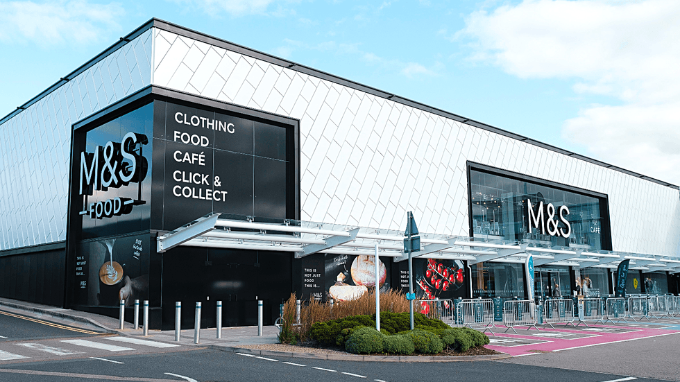 exterior of the marks and spencer shop in Nottingham Giltbrook