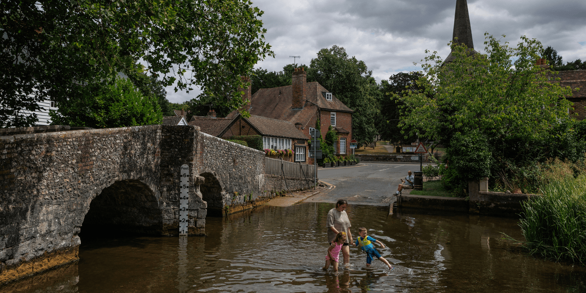 Idyllic English village Eynsford blighted by antisocial behaviour as ‘gangs of youths’ wreak havoc Idyllic English village Eynsford blighted by antisocial behaviour as ‘gangs of youths’ wreak havoc