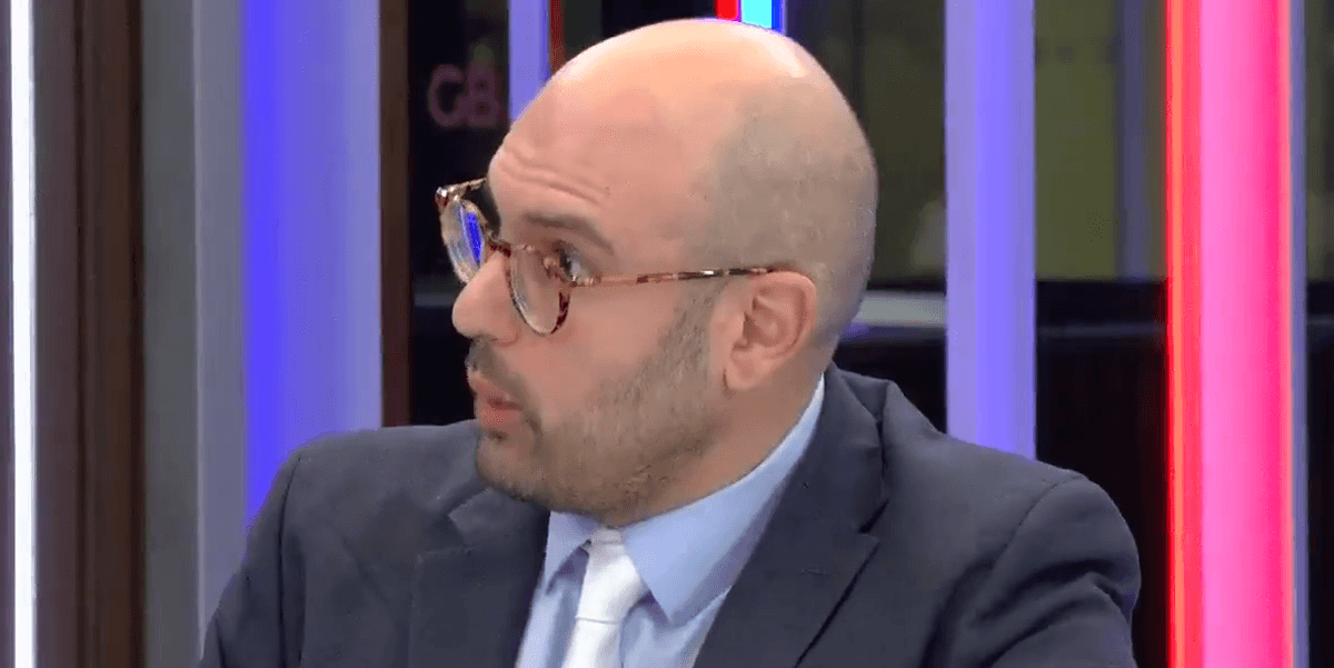 ‘Legal incompetence could cost millions’, says top lawyer as taxpayers may have to fork out for scrapped deal ‘Legal incompetence could cost millions’, says top lawyer as taxpayers may have to fork out for scrapped deal