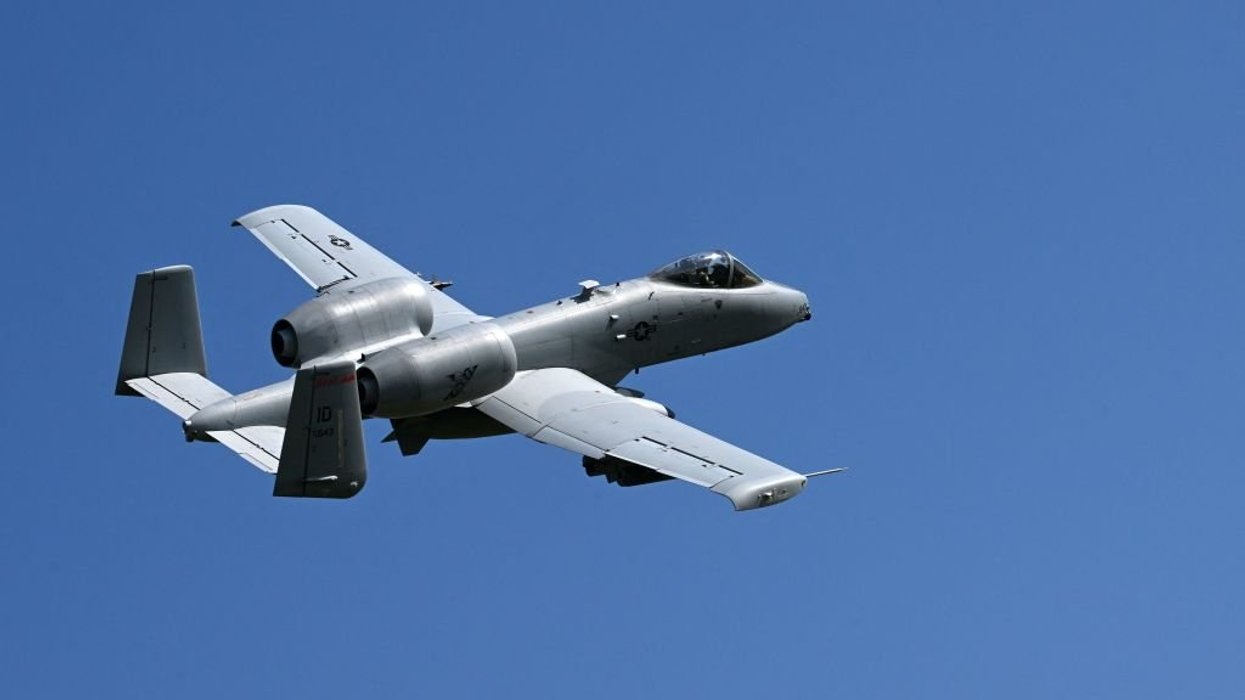 SECOND US warplane 'shot down in Persian Gulf' as Americans scramble to rescue missing pilot