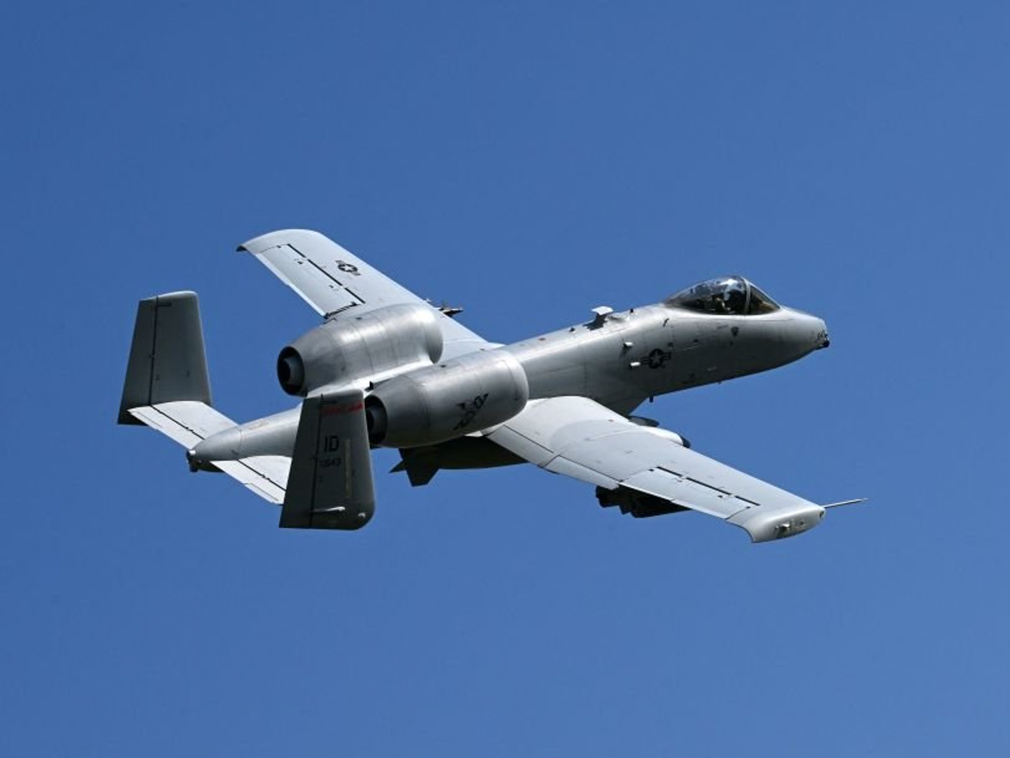 SECOND US warplane 'shot down in Persian Gulf' after Americans scramble to rescue missing pilot