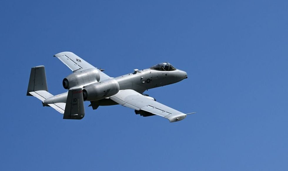 SECOND US warplane 'shot down in Persian Gulf' as Americans scramble to rescue missing pilot