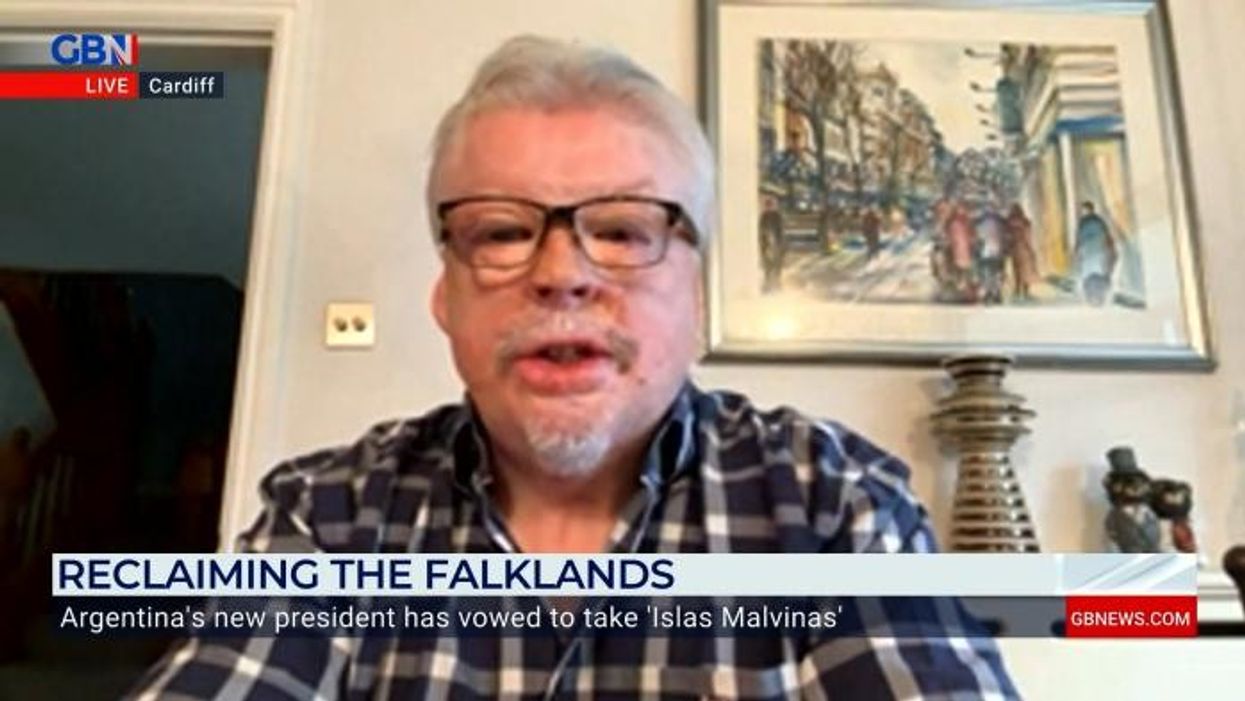 Falklands latest: Argentina's ‘decrepit forces don’t stand a chance against UK' – Falklands war veteran
