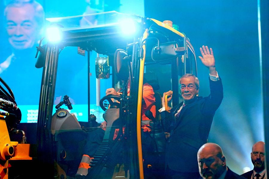 Farage on JCB