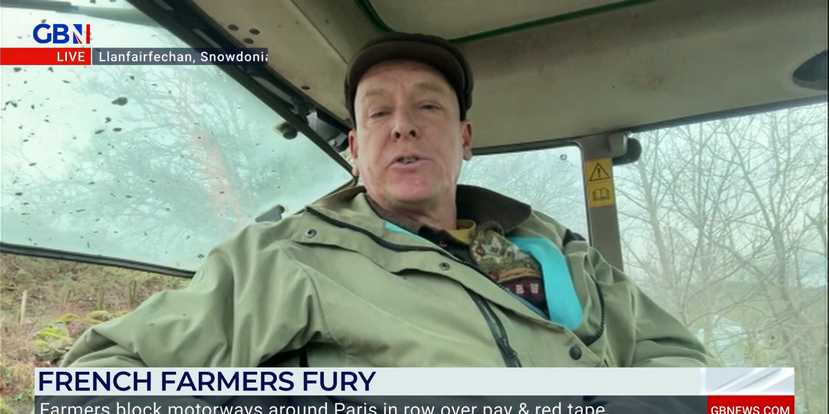 NextImg:'It's not the supermarkets taking the hit - it's the farmer!' Furious farmer fumes amid French protests